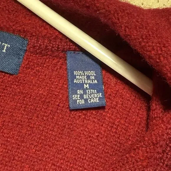 KAREN SCOTT Holiday Cardigan 100% Pure Wool Red Embroidered Sweater Jacket Sz M - Picture 6 of 11